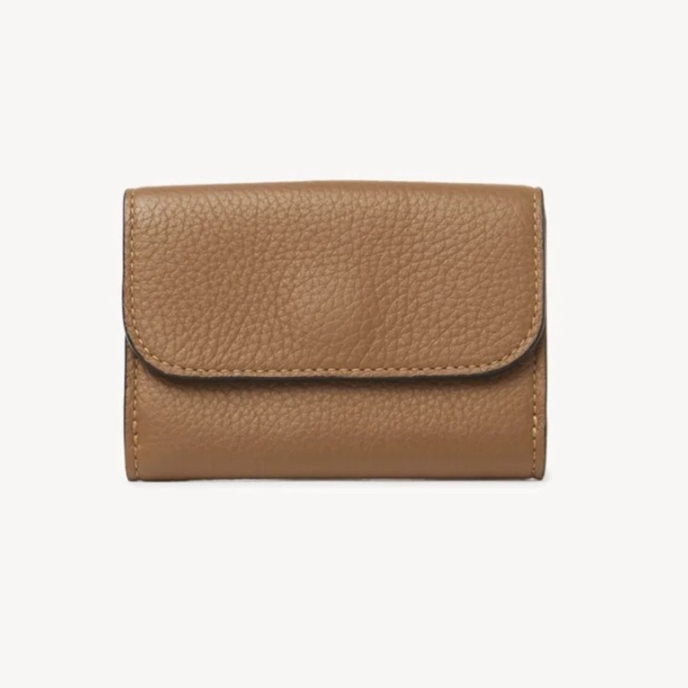 NWT CHLOE Alphabet Tri-fold Mini Wallet in Grained Leather - Cement Brown - Picture 2 of 3